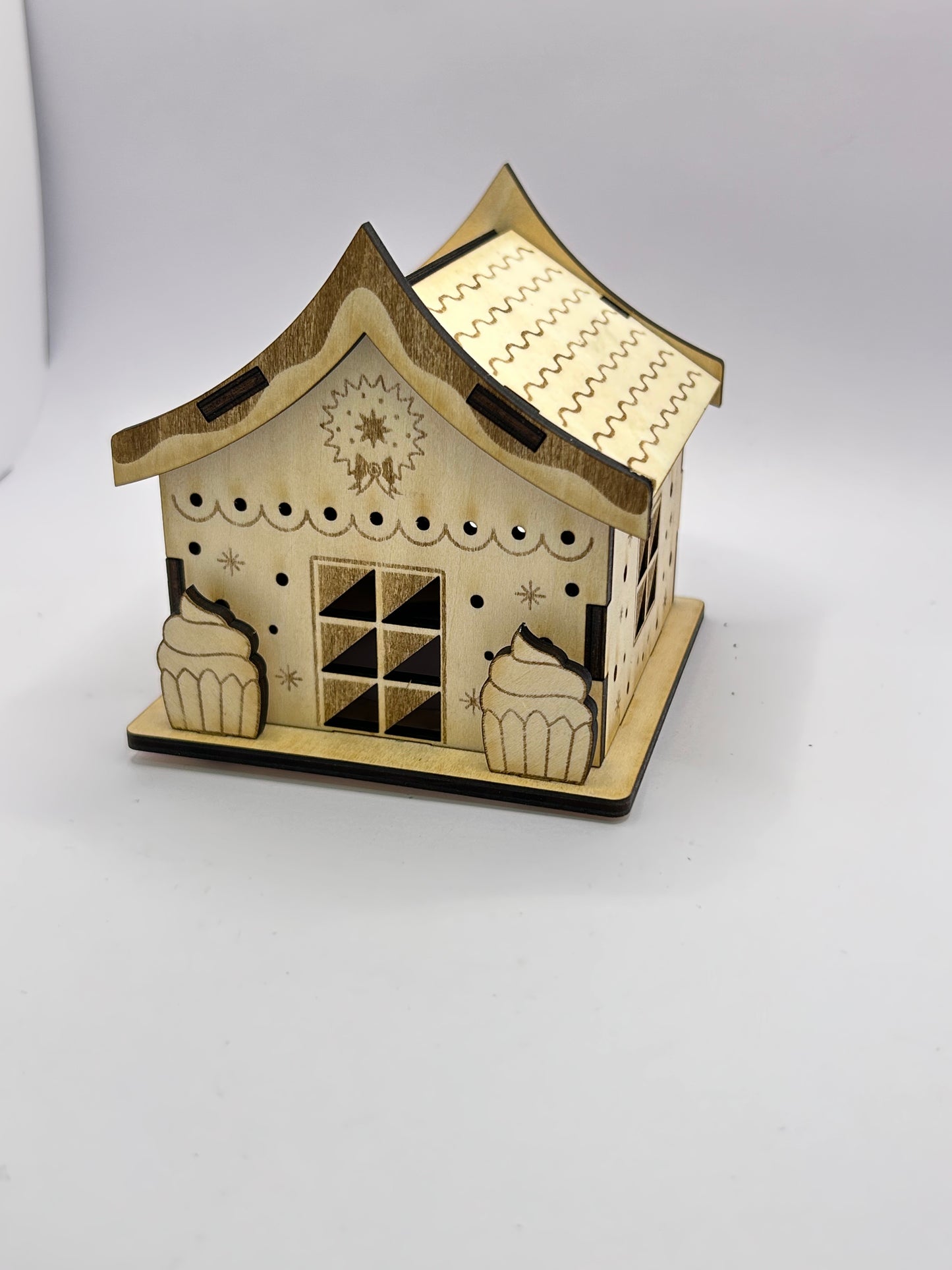 Casita Navideña de Madera con Luz (6 modelos disponibles)