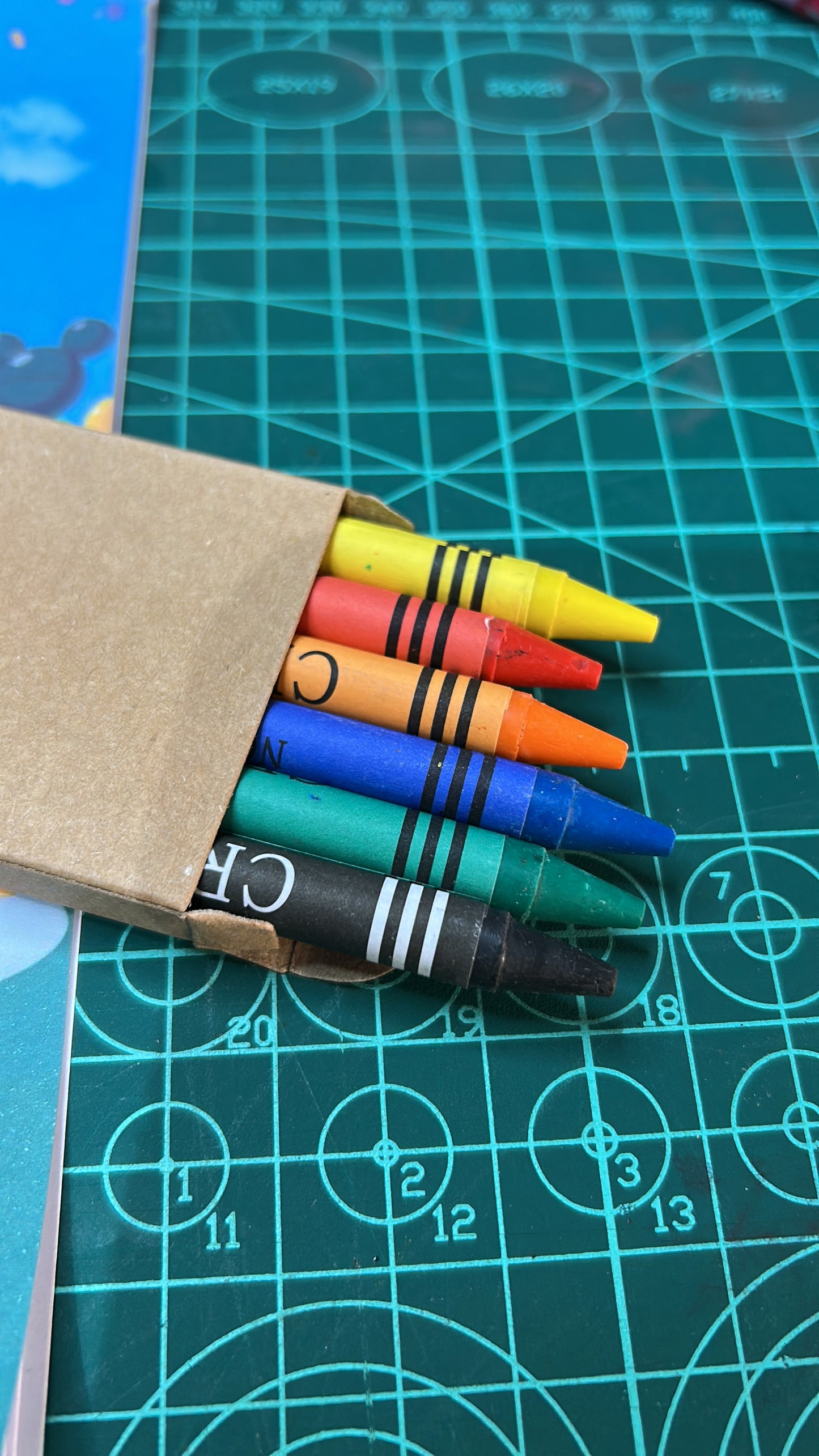 Caja crayones personalizada