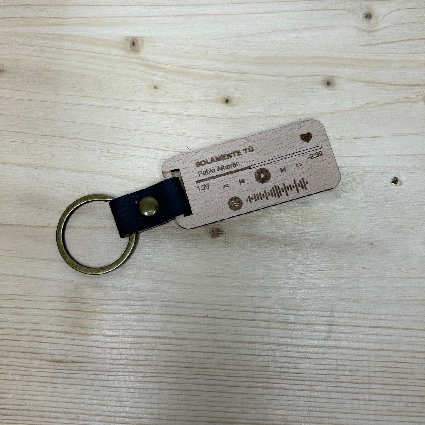 Llavero madera Spotify